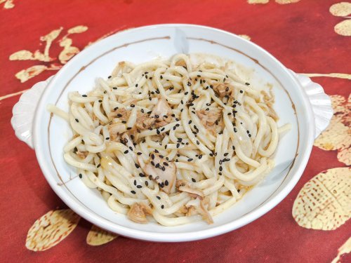 台湾芝麻猪肉拌面 🌶️ / Tajvani szezámos sertéshúsos tészta