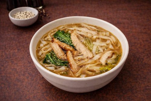 Kantoni csirkehús leves / 粤式鸡汤